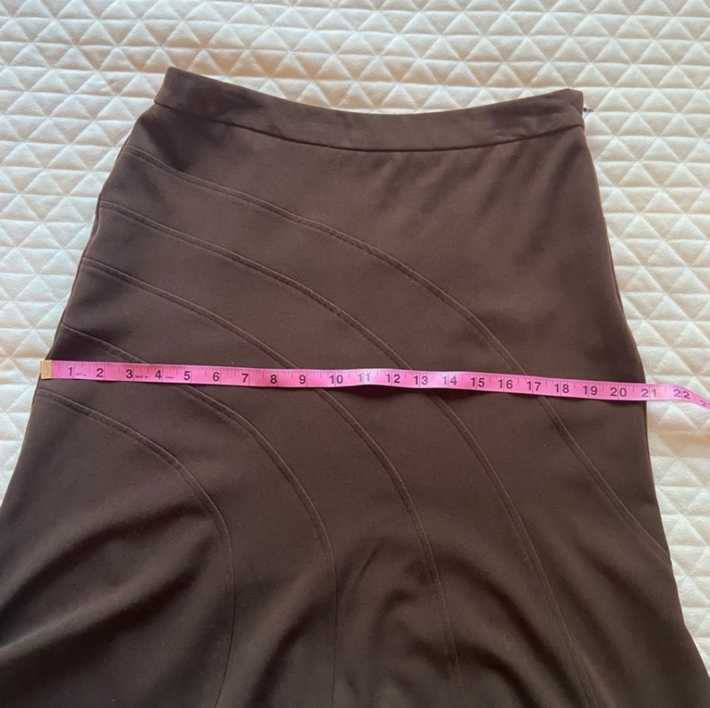 Title Nine A-Line Skirt Dark Brown Stretch Size 10 Travel Y2K Comfy - Picture 6 of 8